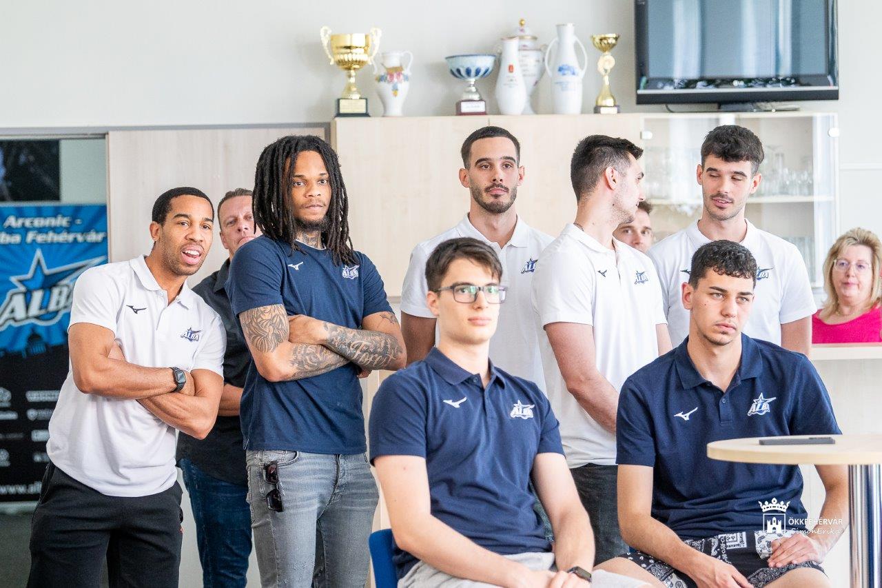 Országosan is egyedülálló fejlesztés az ARÉV csarnokban